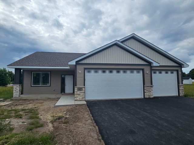 741 St James Circle, Litchfield, MN 55355