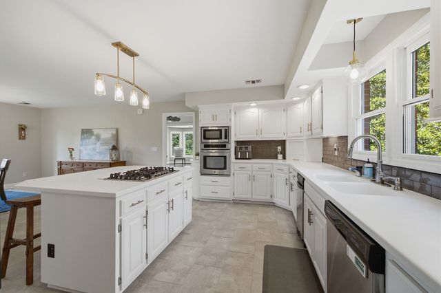 2946 Beulah Church Rd, Arrington, TN 37014