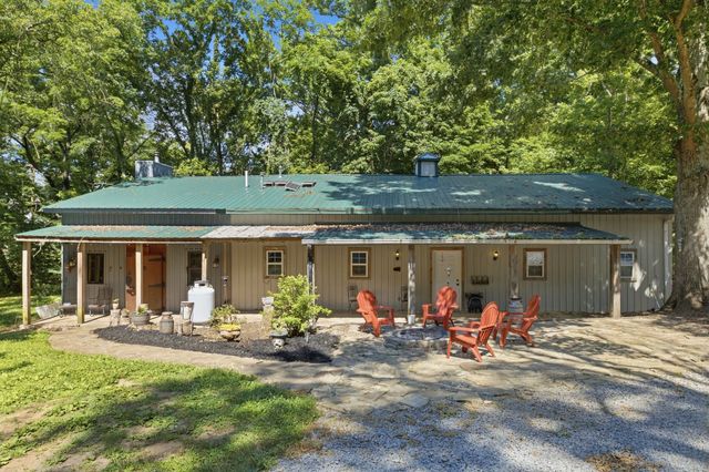 2946 Beulah Church Rd, Arrington, TN 37014