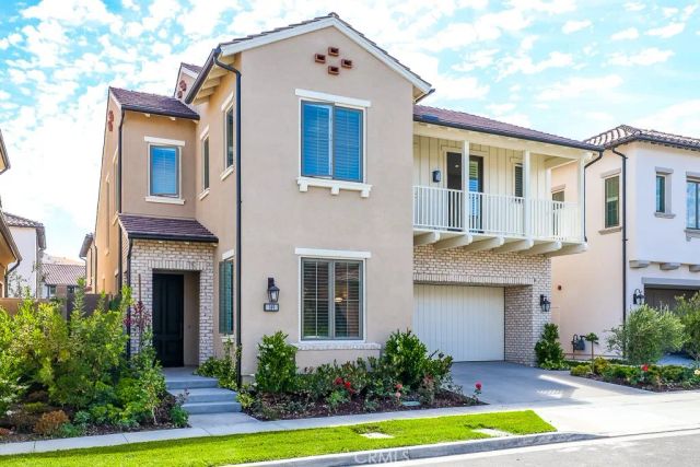 149 Roscomare, Irvine, CA 92602