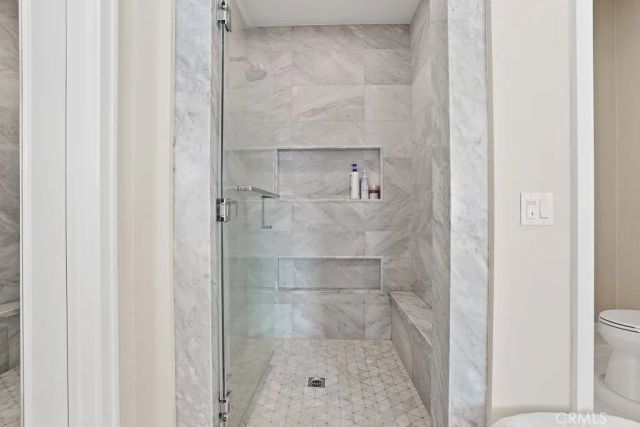 149 Roscomare, Irvine, CA 92602