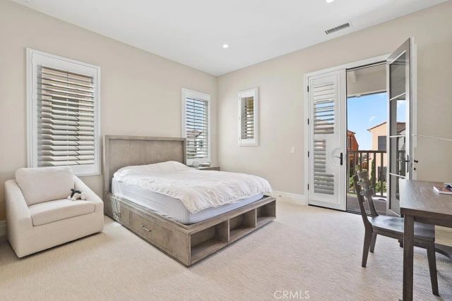 149 Roscomare, Irvine, CA 92602