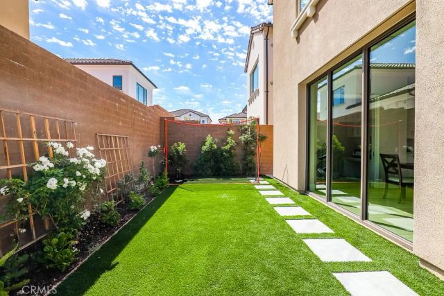 149 Roscomare, Irvine, CA 92602