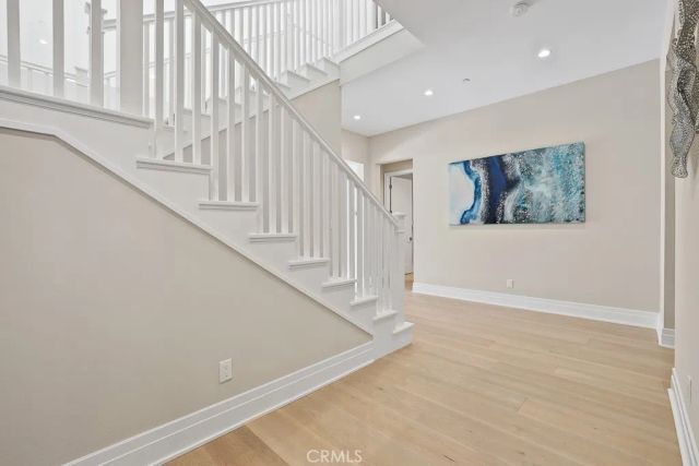 149 Roscomare, Irvine, CA 92602