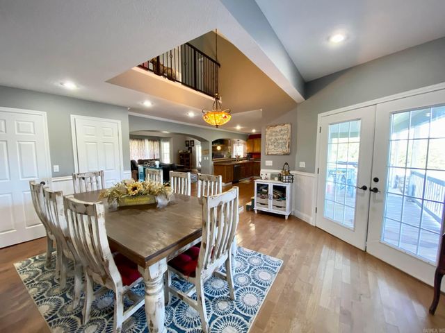 1013 Shipman Drive, Mountain View, AR 72560