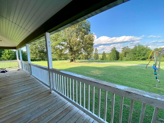 1013 Shipman Drive, Mountain View, AR 72560