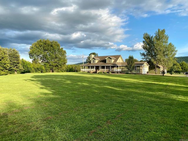 1013 Shipman Drive, Mountain View, AR 72560