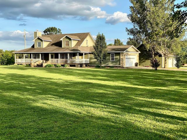 1013 Shipman Drive, Mountain View, AR 72560