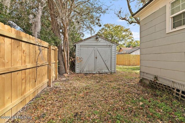 2125 ARCADIA Place, Jacksonville, FL 32207