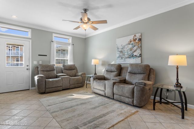 1515 E Beach Boulevard, 105, Pass Christian, MS 39571