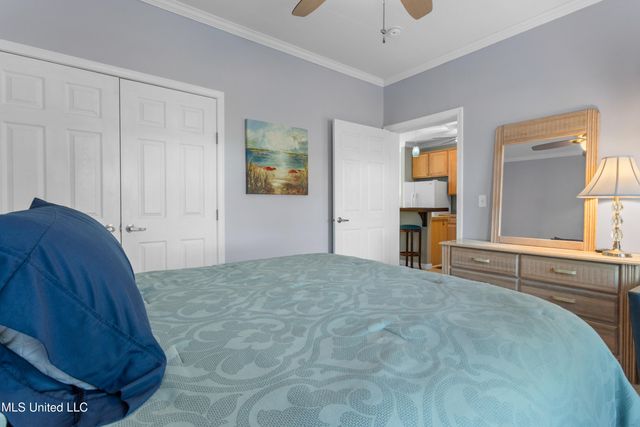 1515 E Beach Boulevard, 105, Pass Christian, MS 39571