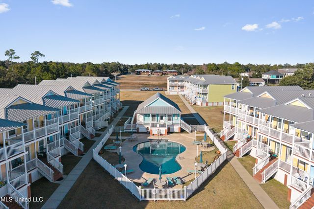 1515 E Beach Boulevard, 105, Pass Christian, MS 39571