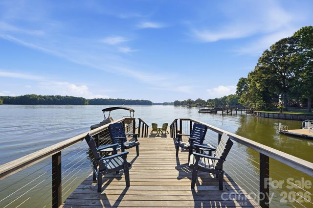730 Mainsail Road, Salisbury, NC 28146