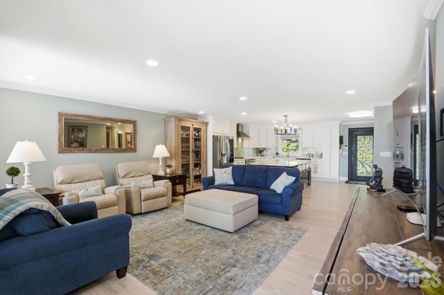 730 Mainsail Road, Salisbury, NC 28146