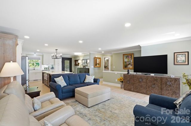 730 Mainsail Road, Salisbury, NC 28146