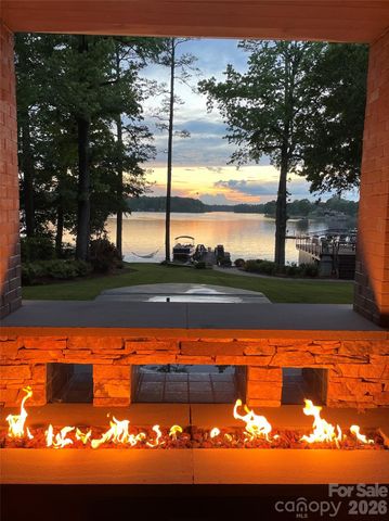 730 Mainsail Road, Salisbury, NC 28146