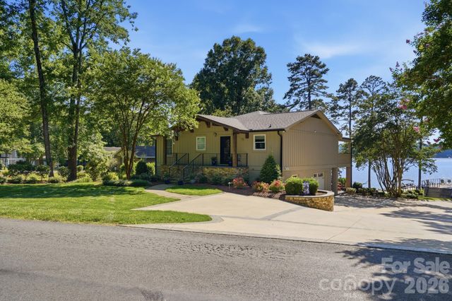 730 Mainsail Road, Salisbury, NC 28146
