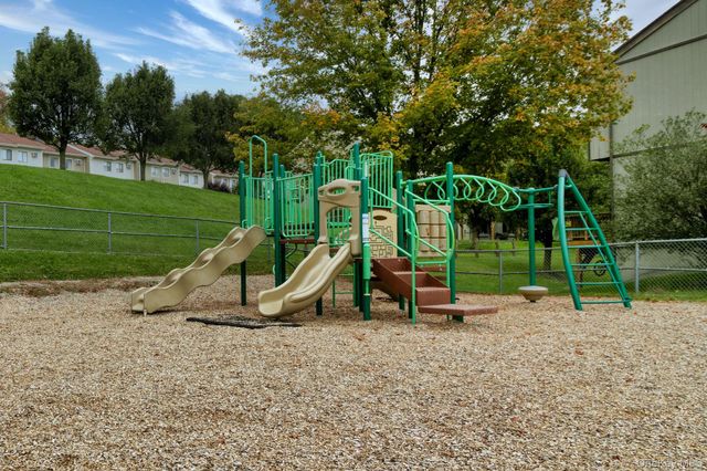 3408 Chelsea Cove S, Hopewell Junction, NY 12533