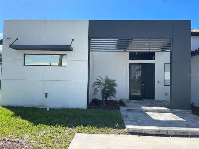 2106 SW 4TH STREET, Cape Coral, FL 33991