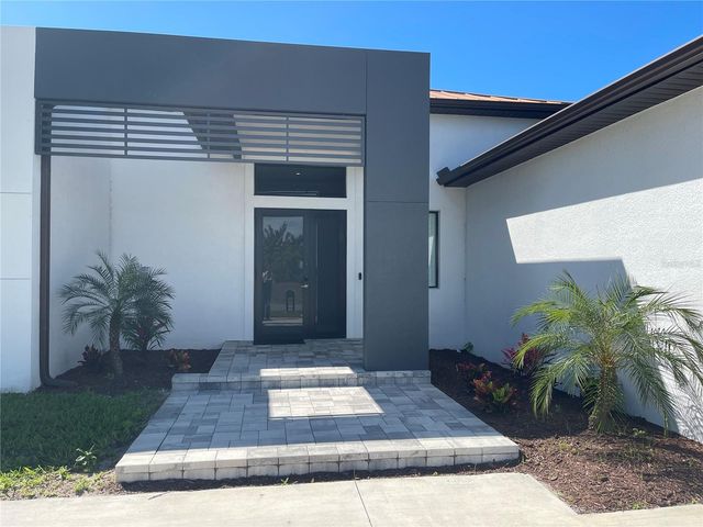 2106 SW 4TH STREET, Cape Coral, FL 33991