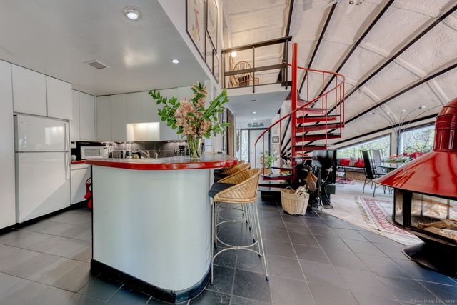 11 Day Road, Cornwall, CT 06754