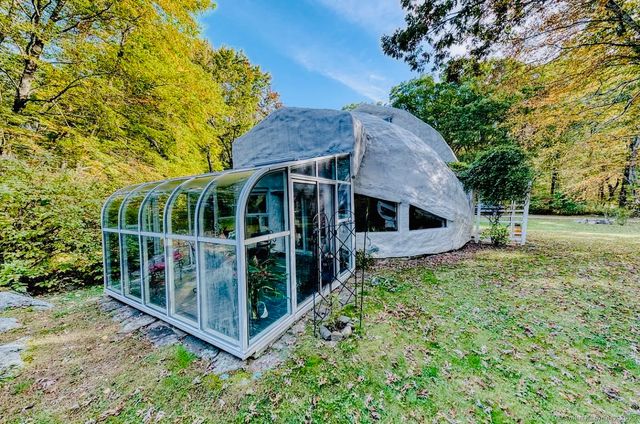 11 Day Road, Cornwall, CT 06754