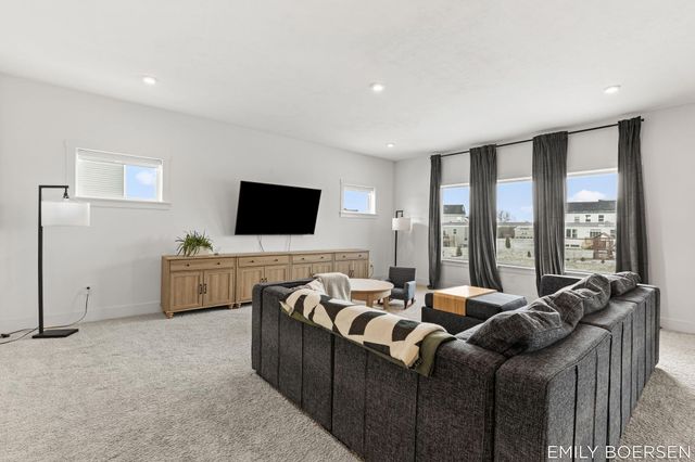 4183 Springhill Drive, Jamestown Twp, MI 49426