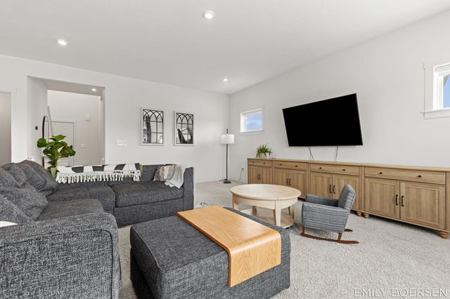 4183 Springhill Drive, Jamestown Twp, MI 49426