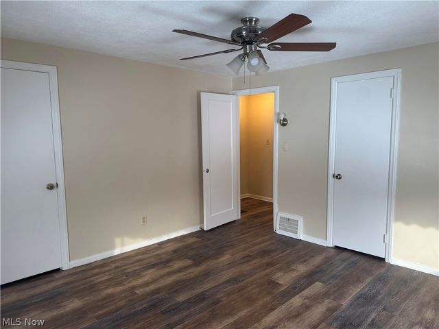 1515 E 256th Street, Euclid, OH 44132