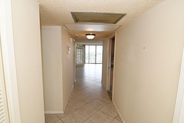 3095 N Course Drive 712, Pompano Beach, FL 33069