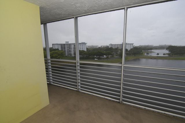 3095 N Course Drive 712, Pompano Beach, FL 33069