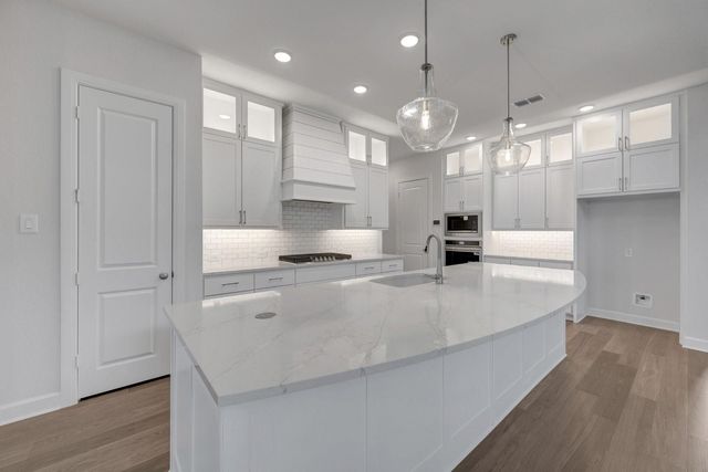 11918 Bush Tail Court, Mont Belvieu, TX 77523