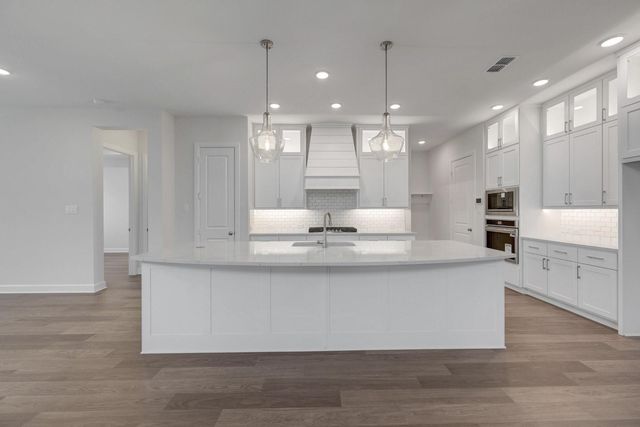 11918 Bush Tail Court, Mont Belvieu, TX 77523