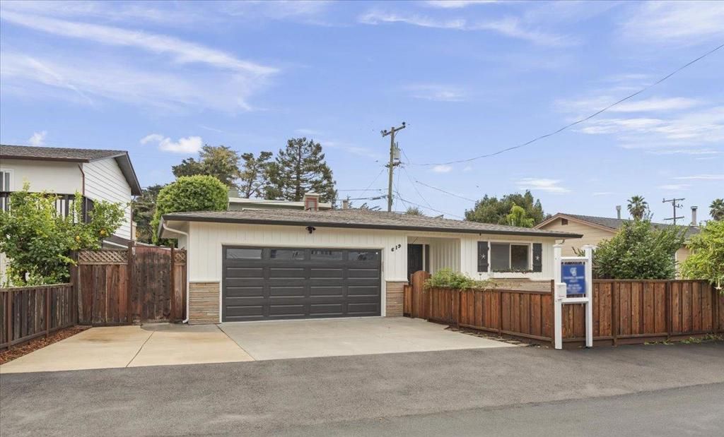Image 1 of property listing at 619 Middlefield Drive, Aptos, CA 95003