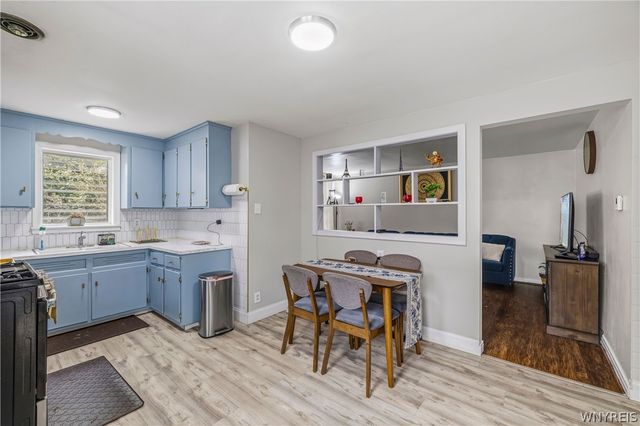 2410 Falls Street, Niagara Falls, NY 14303