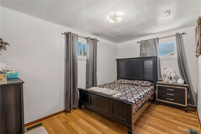 2410 Falls Street, Niagara Falls, NY 14303