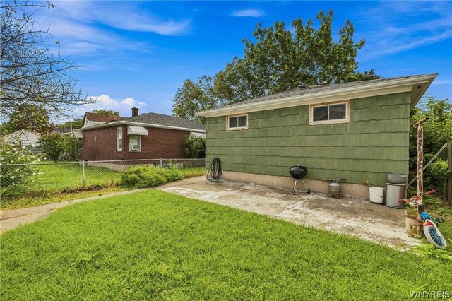 2410 Falls Street, Niagara Falls, NY 14303