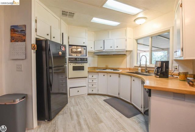 22440 Gunsight Rd, Sonora, CA 95370