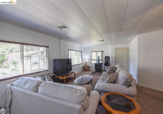 22440 Gunsight Rd, Sonora, CA 95370