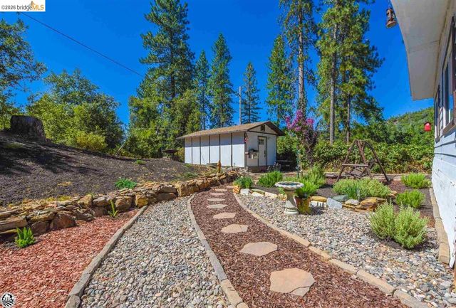 22440 Gunsight Rd, Sonora, CA 95370