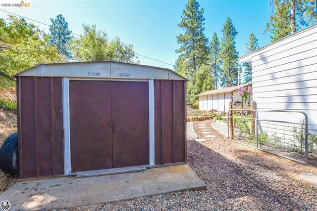 22440 Gunsight Rd, Sonora, CA 95370