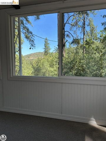 22440 Gunsight Rd, Sonora, CA 95370