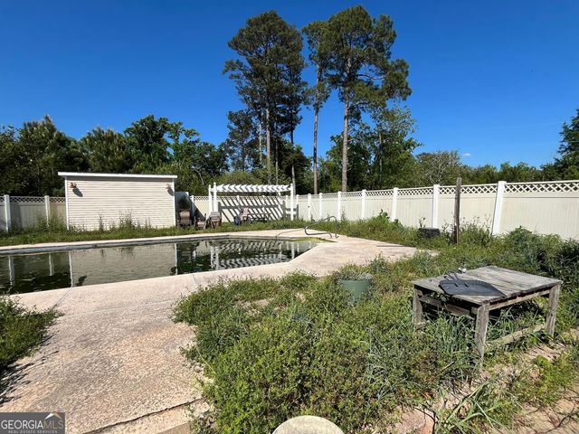 135 Meriwether Circle NW, Milledgeville, GA 31061