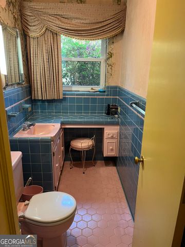 135 Meriwether Circle NW, Milledgeville, GA 31061