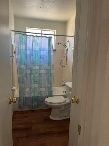 10822 Langdon Lane, Houston, TX 77072