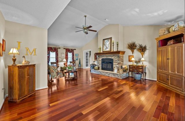 1844 Twin Bridge Road, Gaffney, SC 29341