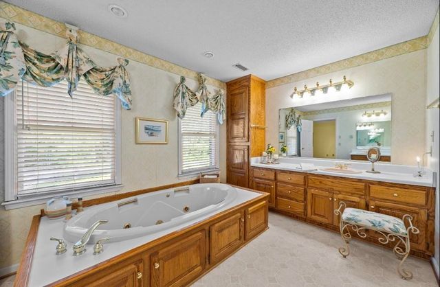 1844 Twin Bridge Road, Gaffney, SC 29341