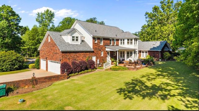 1844 Twin Bridge Road, Gaffney, SC 29341