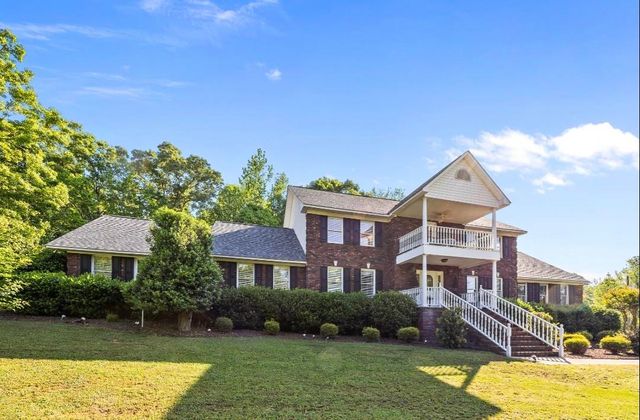 1844 Twin Bridge Road, Gaffney, SC 29341
