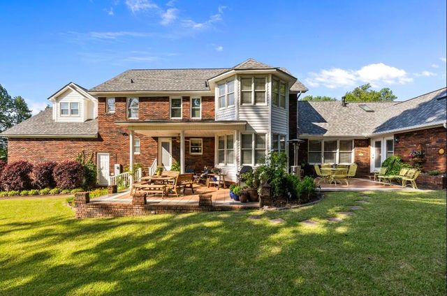 1844 Twin Bridge Road, Gaffney, SC 29341